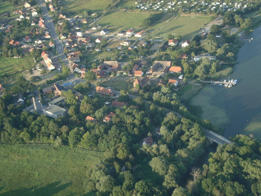 Pension Am Dorfanger Hohennauen Экстерьер фото
